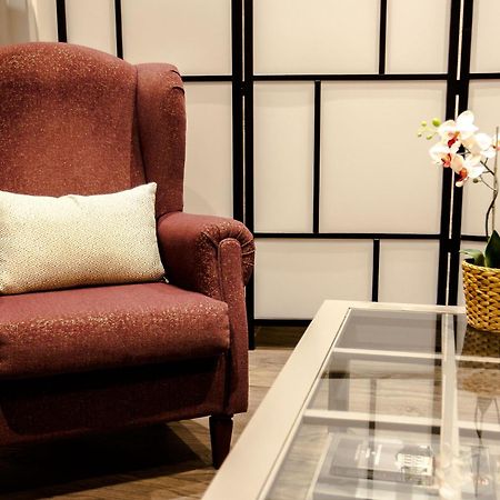 Hostal Don Alfonso มาดริด ภายนอก รูปภาพ