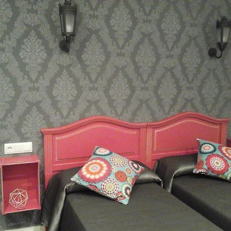 Hostal Don Alfonso มาดริด ภายนอก รูปภาพ