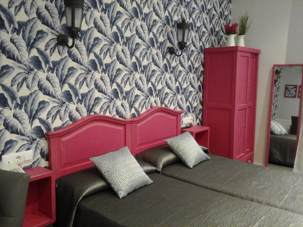 Hostal Don Alfonso มาดริด ภายนอก รูปภาพ